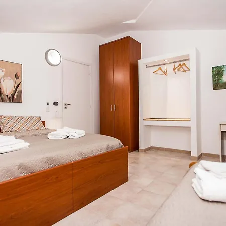 Exedra Apartment *